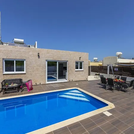 Picture Renting Your 5 Star Located In With Beautiful Private Pool, 1483 Villa *